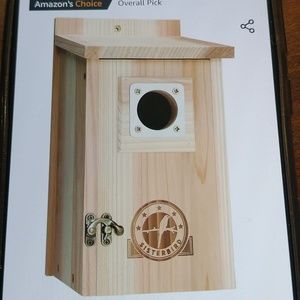 DIY Wooden birdhouse